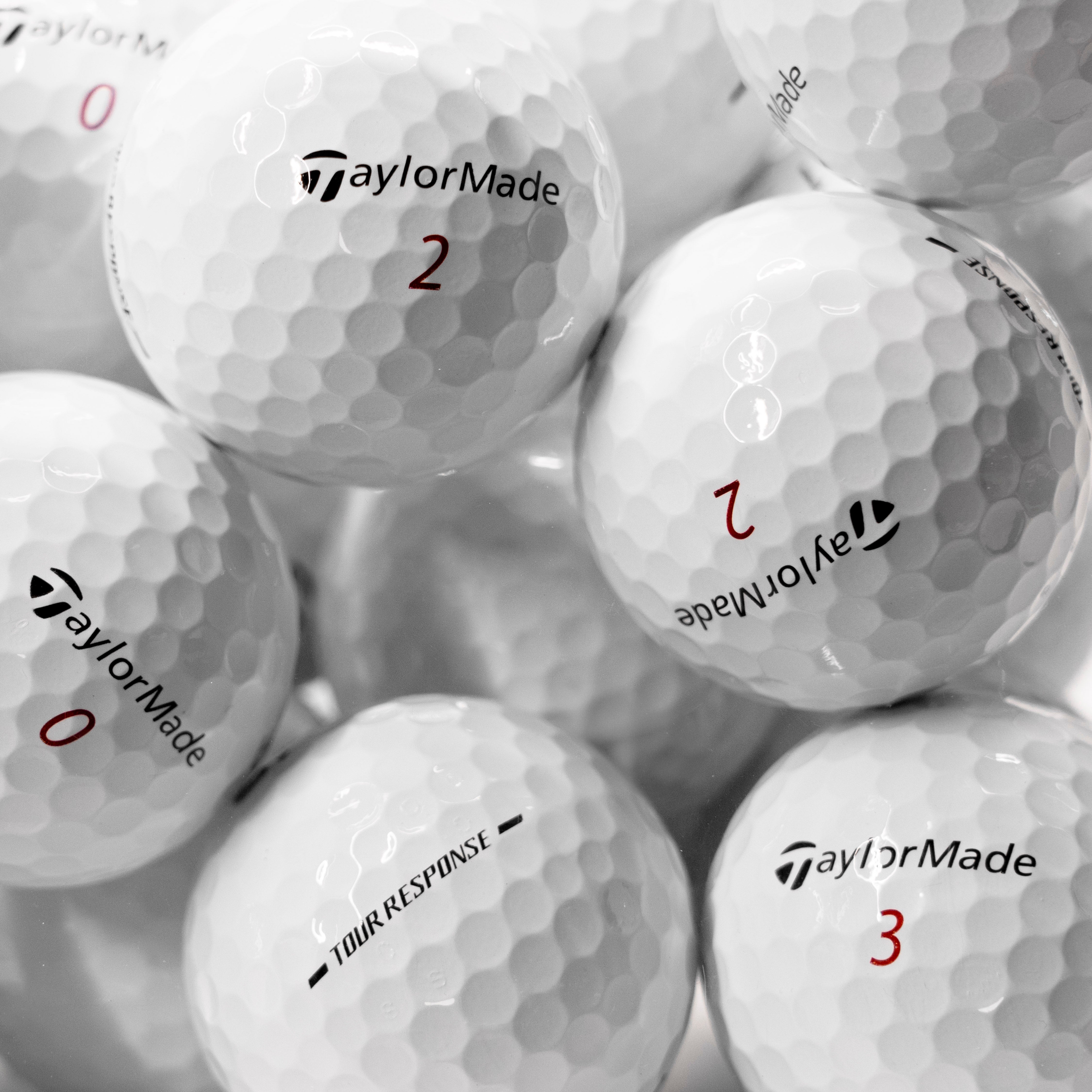 25 Bolas de golf de segunda mano - Taylormade Tour Response Calidad AAAA