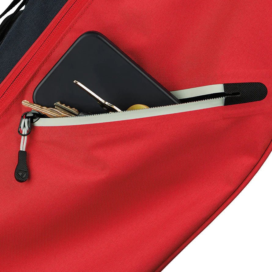 Sac de Golf - Taylormade - Sac trépied Flextech Carry - Noir - Bleu marine - rouge - Horslimits - balles de golf